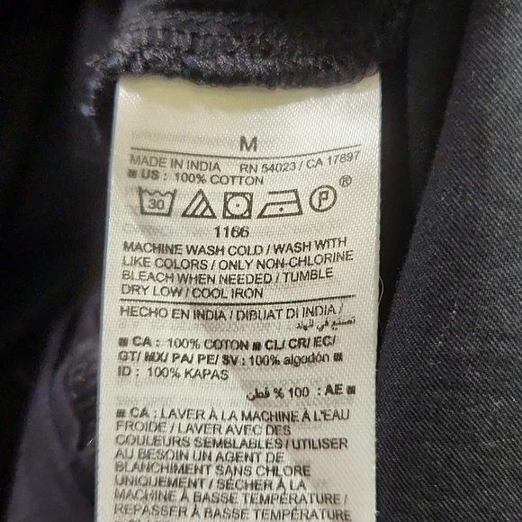 Old Navy black cotton shirt dress in great condition! Classic. Size Medium - Picture 6 of 10